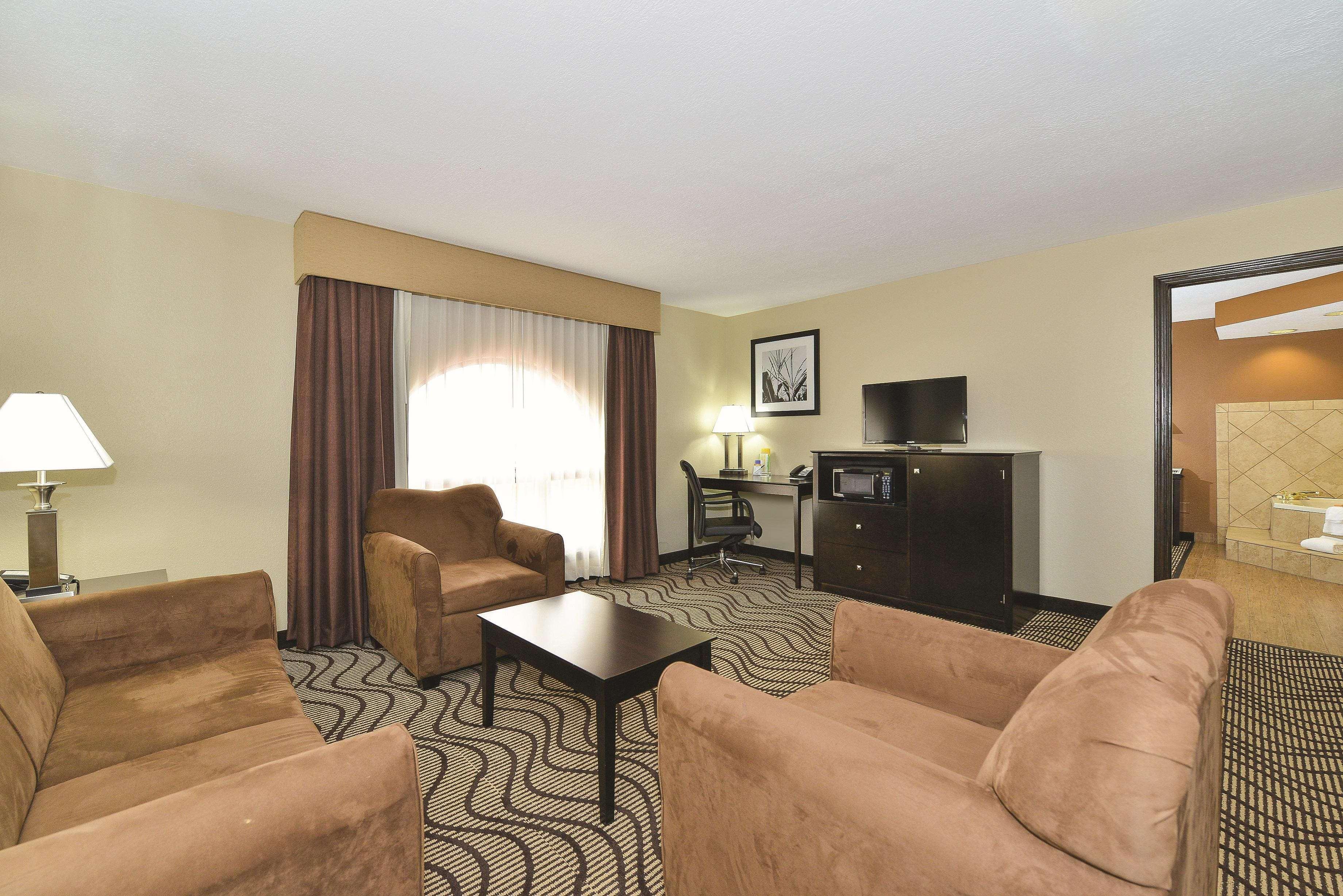 Best Western Plus Greenwood Indy South Inn Buitenkant foto